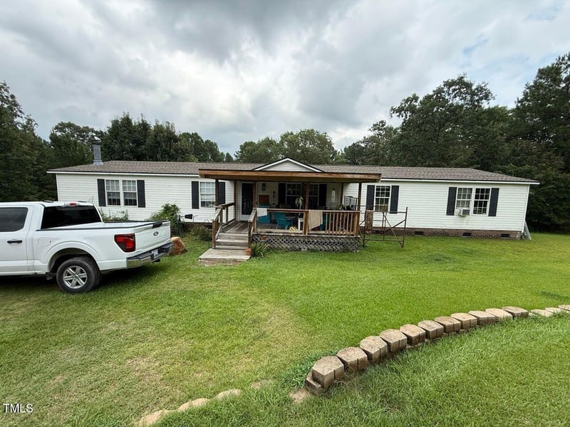 360 Katherine Dr, Sanford, NC 27332