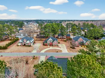 360 Kimberwicke Dr, Fayetteville, NC 28311