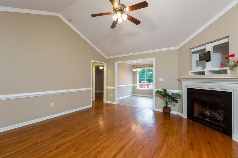 360 Pedernales Dr, Smithfield, NC 27577
