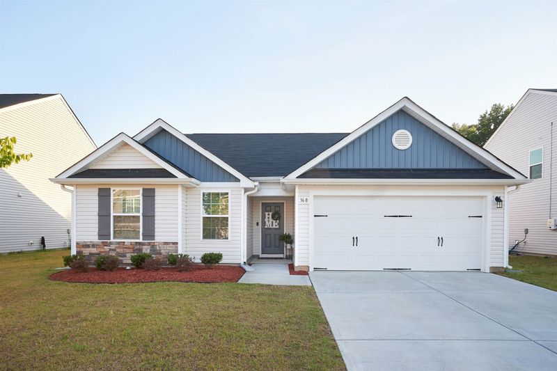 360 Rustling Way, Zebulon, NC 27597
