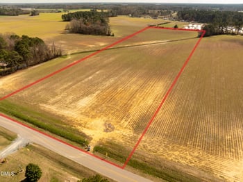 360 Tart Rd, Dunn, NC 28334