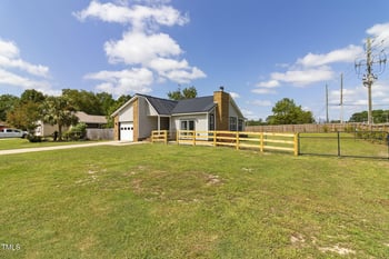 3600 Bolt Dr, Hope Mills, NC 28348