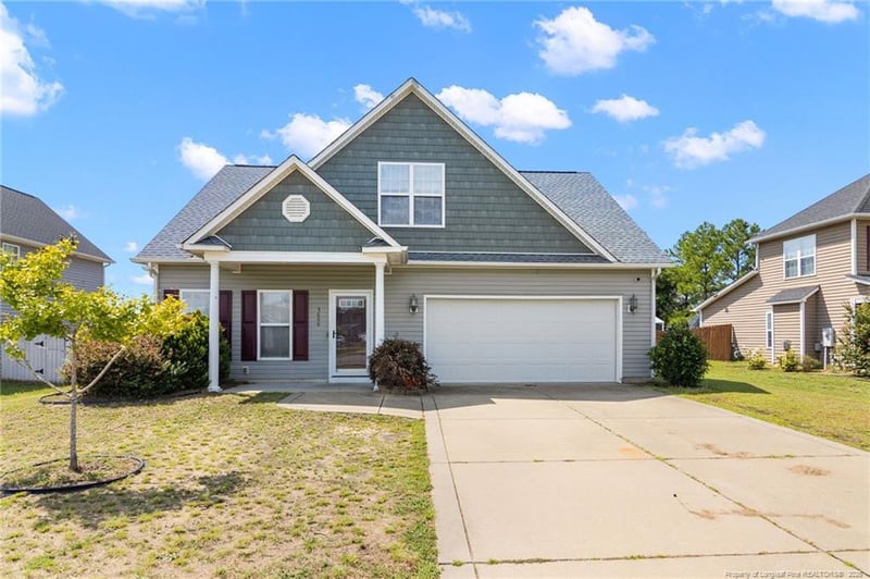 3600 Crosswinds Dr, Hope Mills, NC 28348