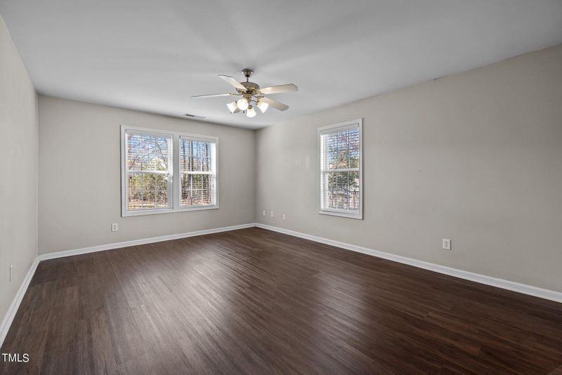 3600 Saguaro Ct, Raleigh, NC 27616