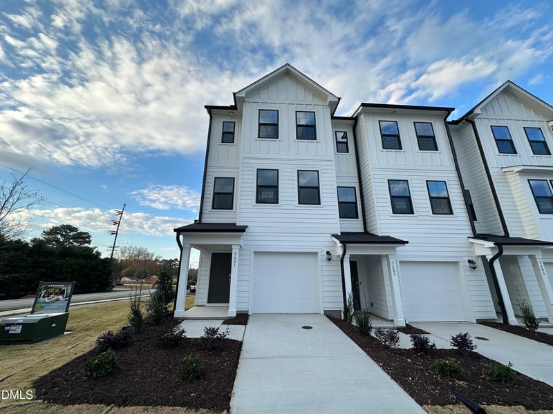 3601 Elm Grove Ln, Raleigh, NC 27604