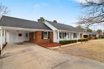 3601 Golfview Rd, Hope Mills, NC 28348