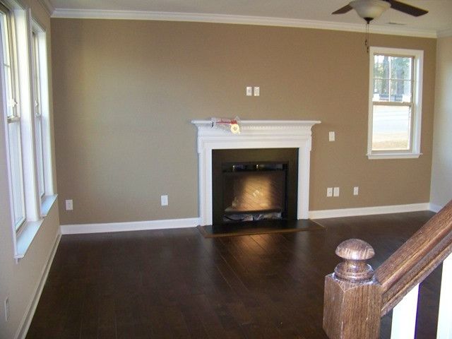 3601 Neuse Estates Dr, Raleigh, NC 27604