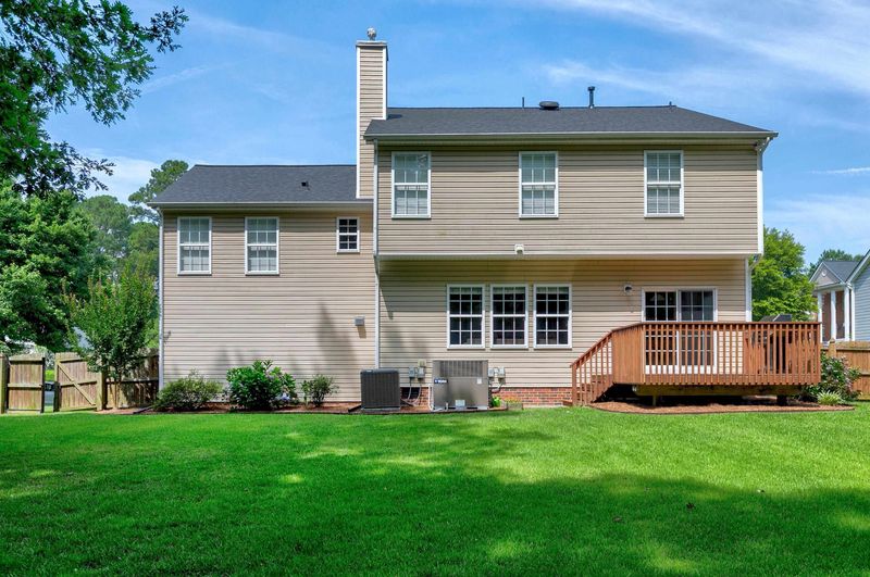 3601 Sawyers Mill Dr, Apex, NC 27539