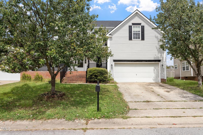 3601 Serendipity Dr, Raleigh, NC 27616