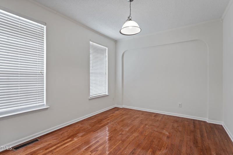 3601 Serendipity Dr, Raleigh, NC 27616