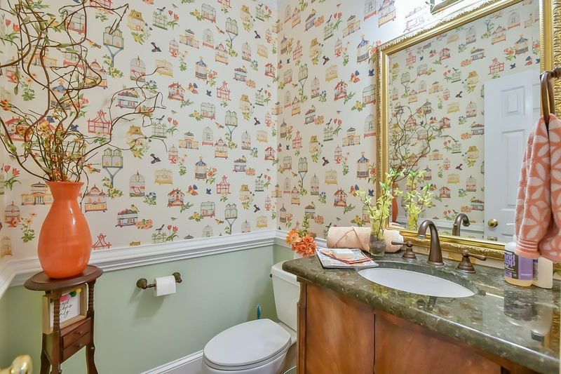 3601 Sweeten Creek Rd, Chapel Hill, NC 27514