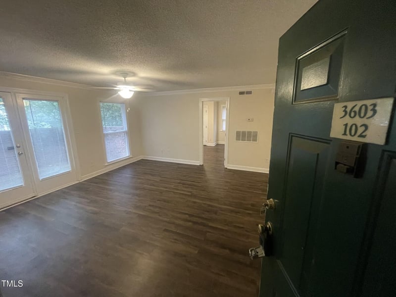 3603 Helix Ct #102, Raleigh, NC 27606