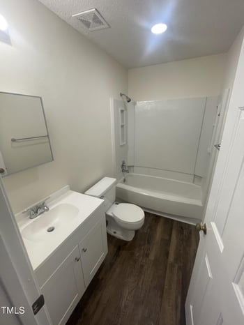 3603 Helix Ct #102, Raleigh, NC 27606