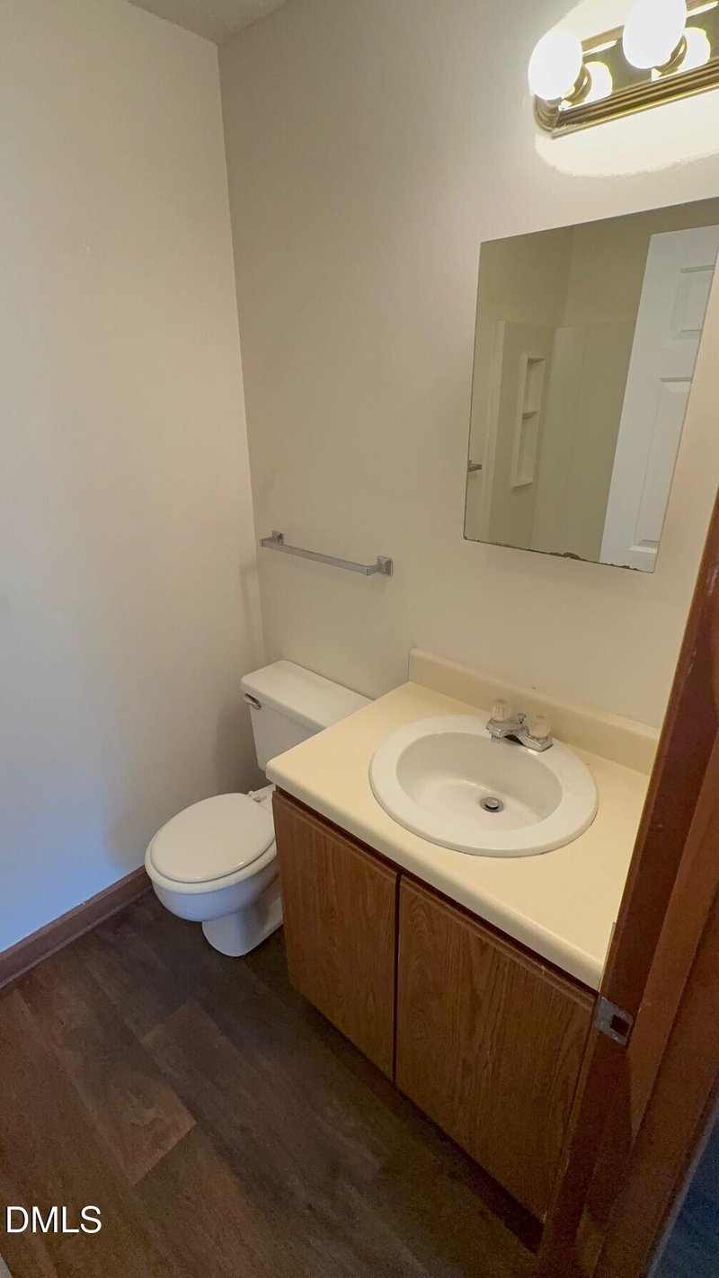 3603 Ivy Commons Dr, Raleigh, NC 27606