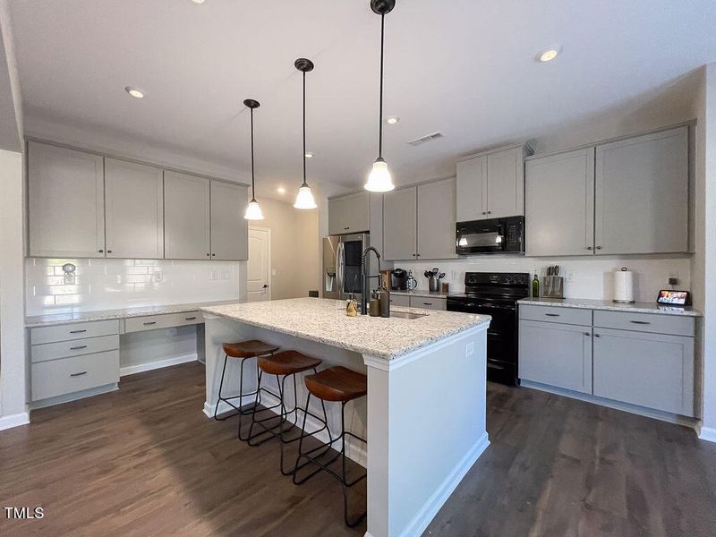 3604 Cross Timber Ln, Raleigh, NC 27603