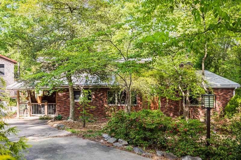 3604 Laurel Cir, Raleigh, NC 27612