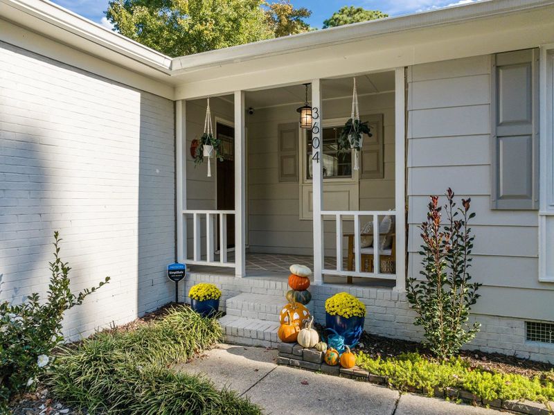 3604 Morningside Dr, Raleigh, NC 27607