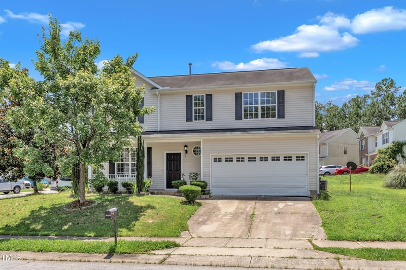 3604 Rivermist Dr, Raleigh, NC 27610
