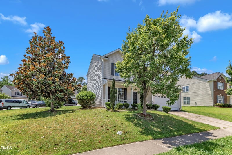 3604 Rivermist Dr, Raleigh, NC 27610