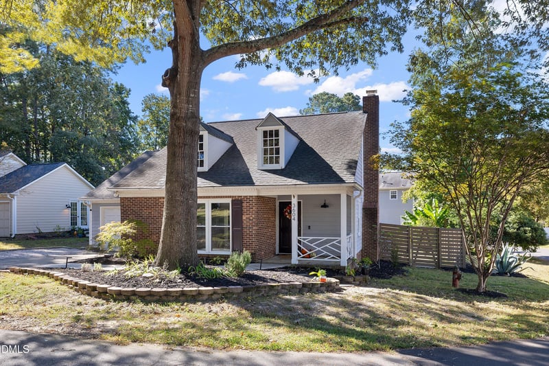 3604 Wickersham Way, Raleigh, NC 27604