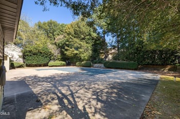 3604 Wickersham Way, Raleigh, NC 27604