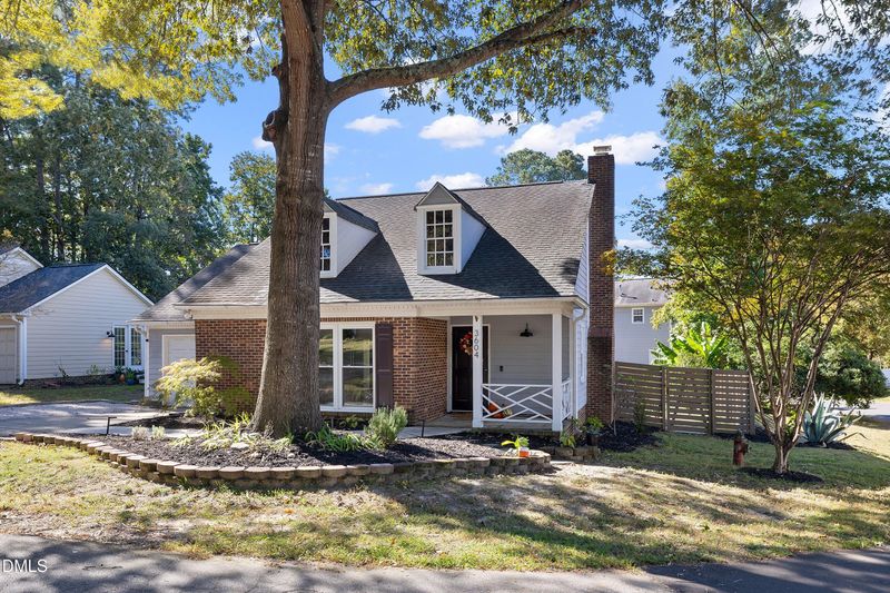 3604 Wickersham Way, Raleigh, NC 27604