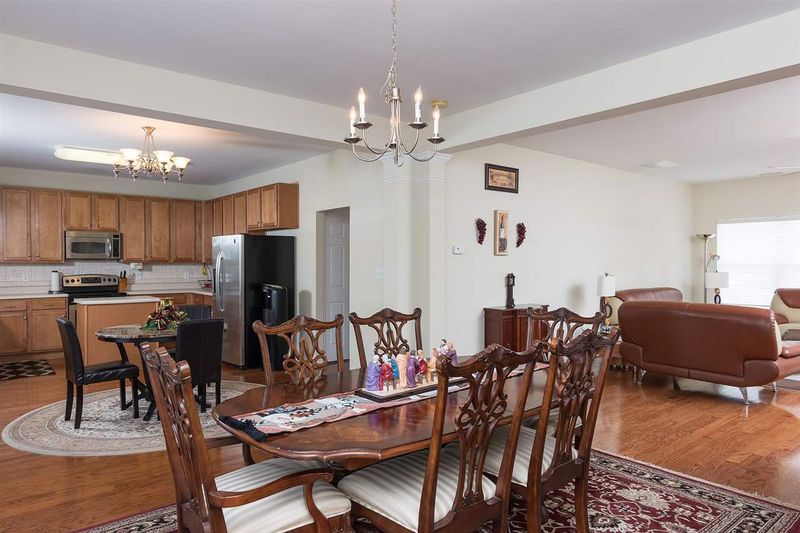 3605 Bretton Mill Dr, Raleigh, NC 27616