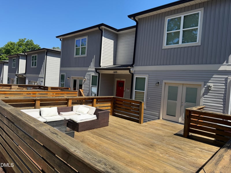 3605 Burt Dr, Raleigh, NC 27606