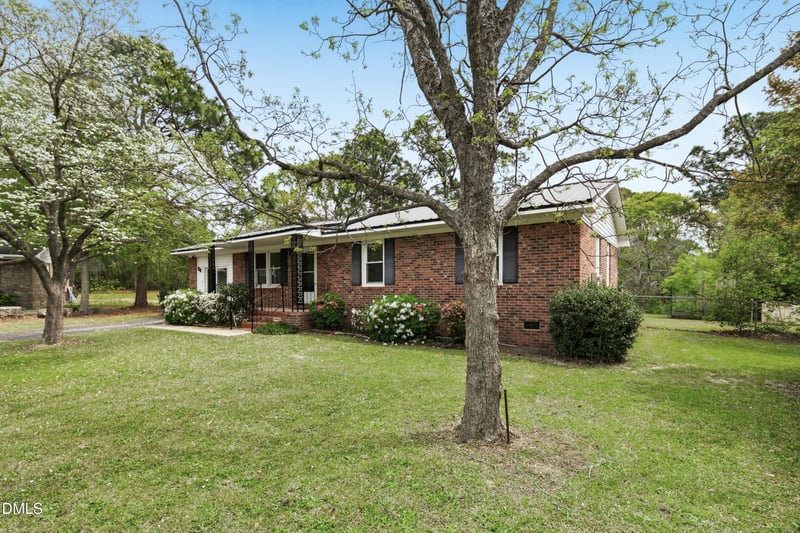 3605 Concord Ct, Hope Mills, NC 28348