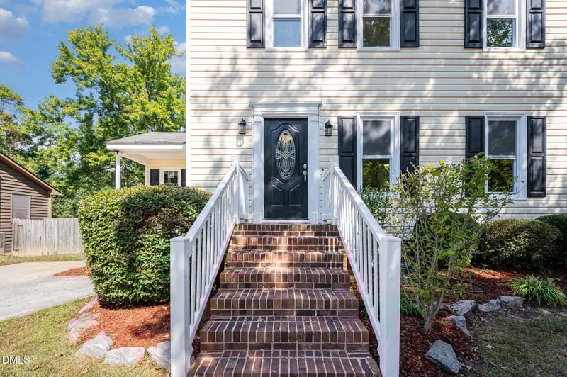 3605 Iron Sight Ct, Raleigh, NC 27616