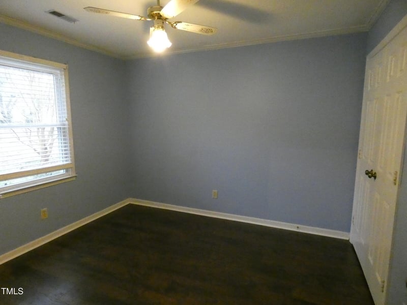 3605 Pine Knoll Dr, Raleigh, NC 27604