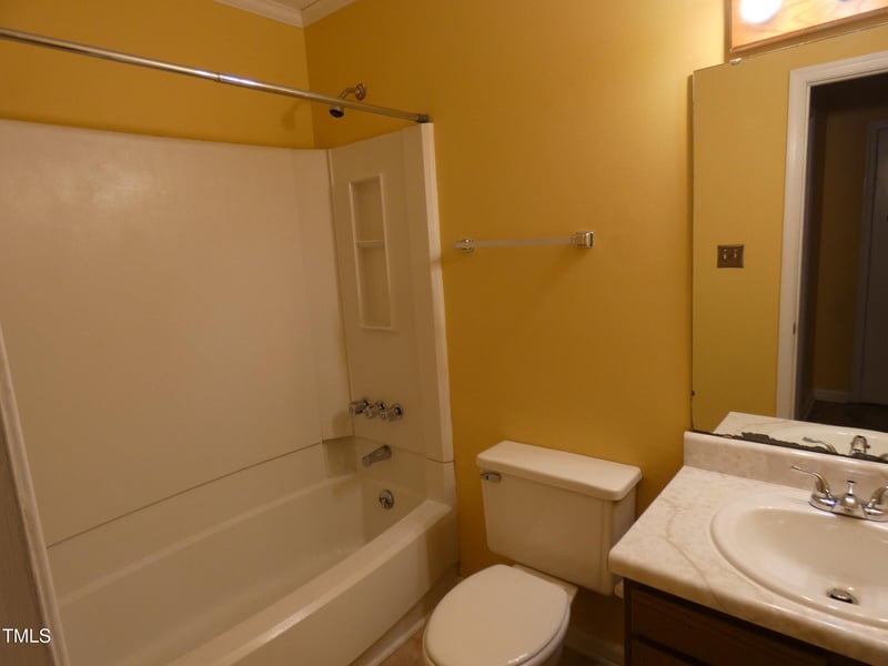 3605 Pine Knoll Dr, Raleigh, NC 27604