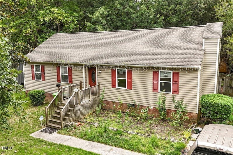3605 Satellite Ct, Raleigh, NC 27604