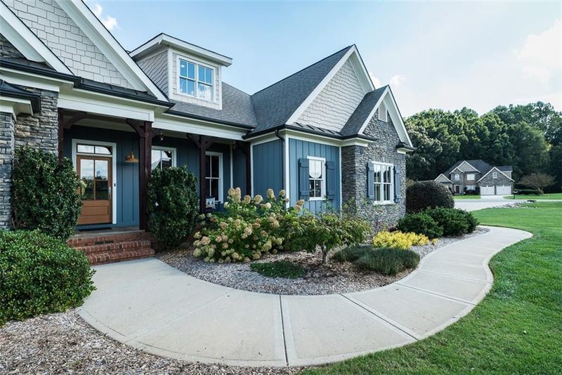 3606 Breckenridge Ct, Graham, NC 27253