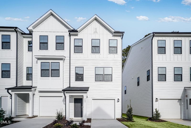 3607 Elm Grove Ln, Raleigh, NC 27604