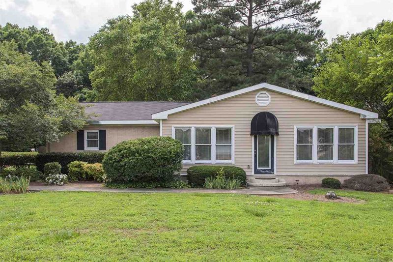 3607 Laurel Hills Rd, Raleigh, NC 27612