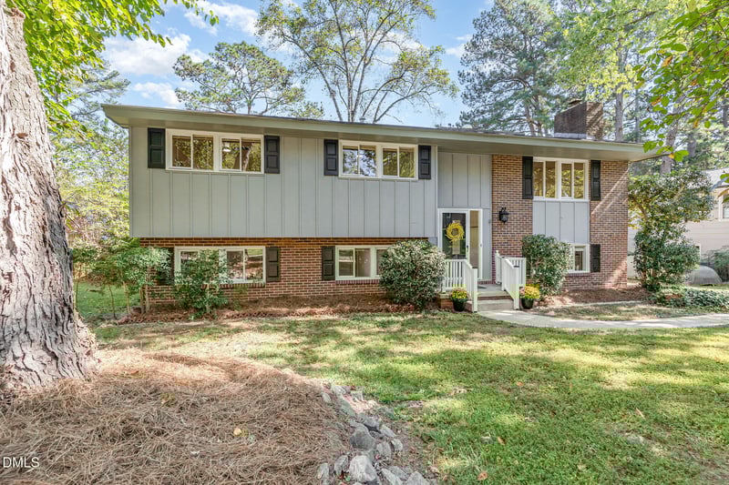 3608 Arrowwood Dr, Raleigh, NC 27604