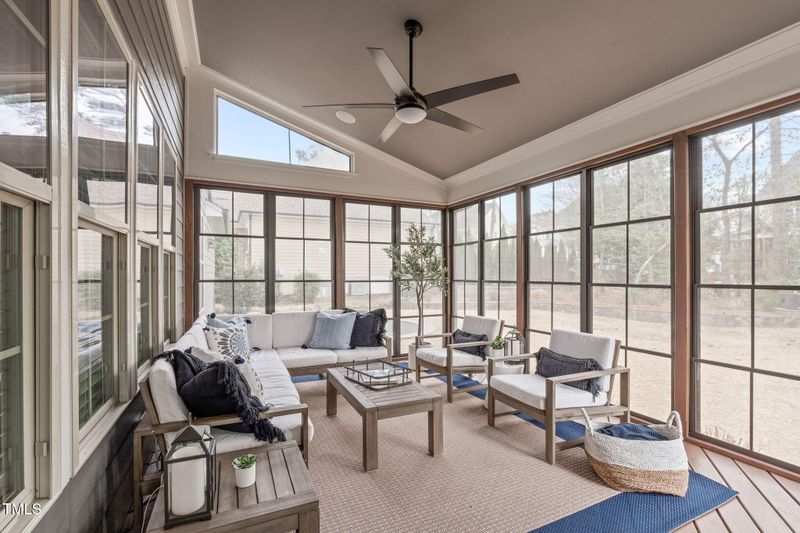 3608 Hillthorn Ln, Apex, NC 27539