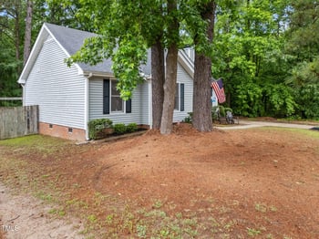 3608 Meadow Creek Ln, Raleigh, NC 27616