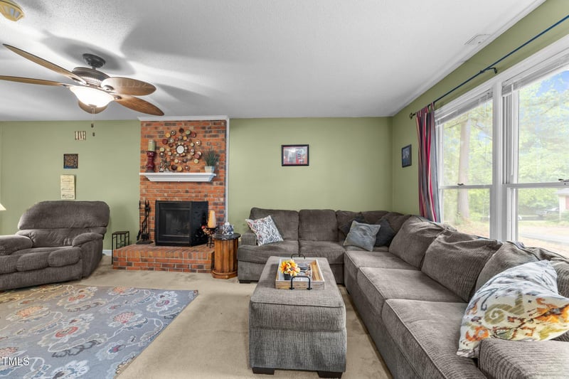 3608 Meadow Creek Ln, Raleigh, NC 27616