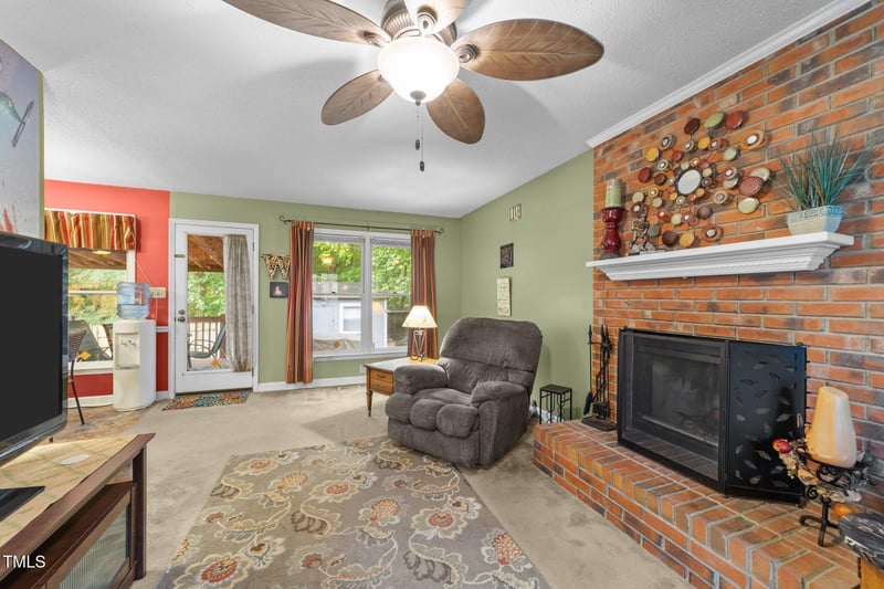 3608 Meadow Creek Ln, Raleigh, NC 27616