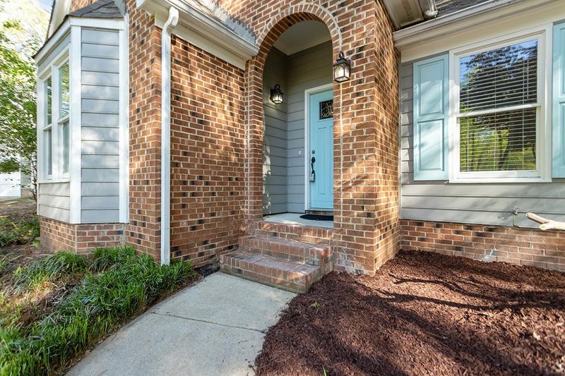 3608 Norway Ct, Raleigh, NC 27616