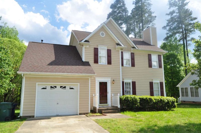 3608 Weatherby Dr, Durham, NC 27703