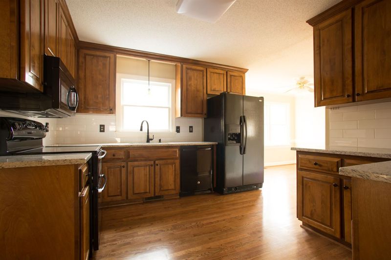 3609 W Mill Forest Ct, Raleigh, NC 27606