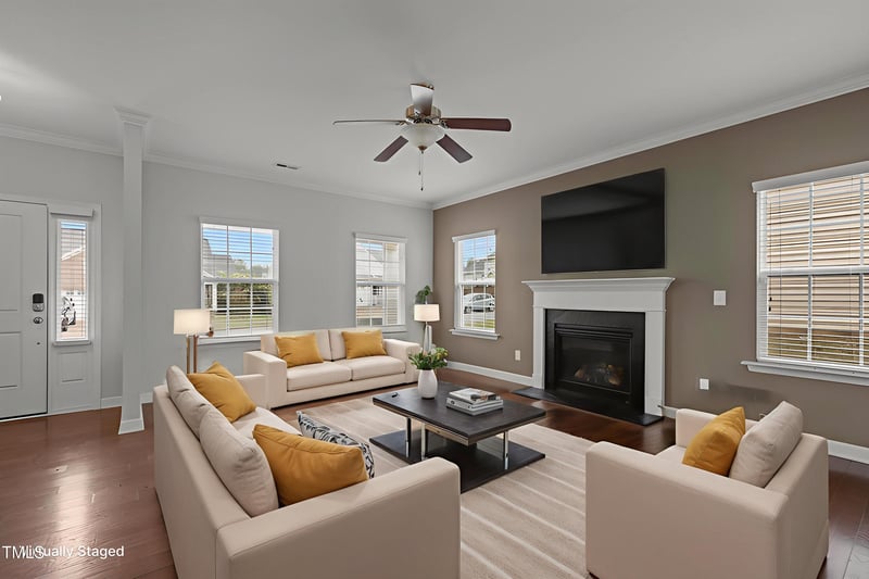 3609 Neuse Estates Dr, Raleigh, NC 27604
