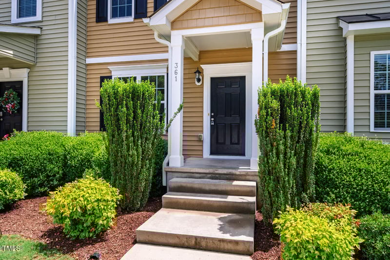 361 Anterbury Dr, Apex, NC 27502