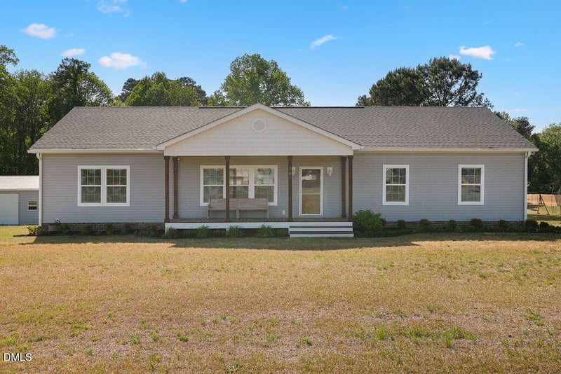 361 Camelia Rd, Benson, NC 27504
