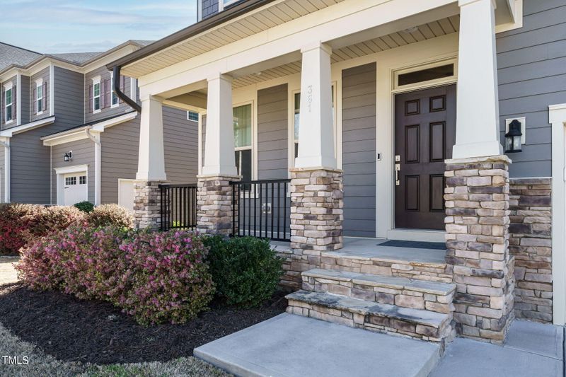 361 Fire Opal Ln, Holly Springs, NC 27540