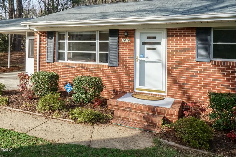 3610 C View St, Durham, NC 27713
