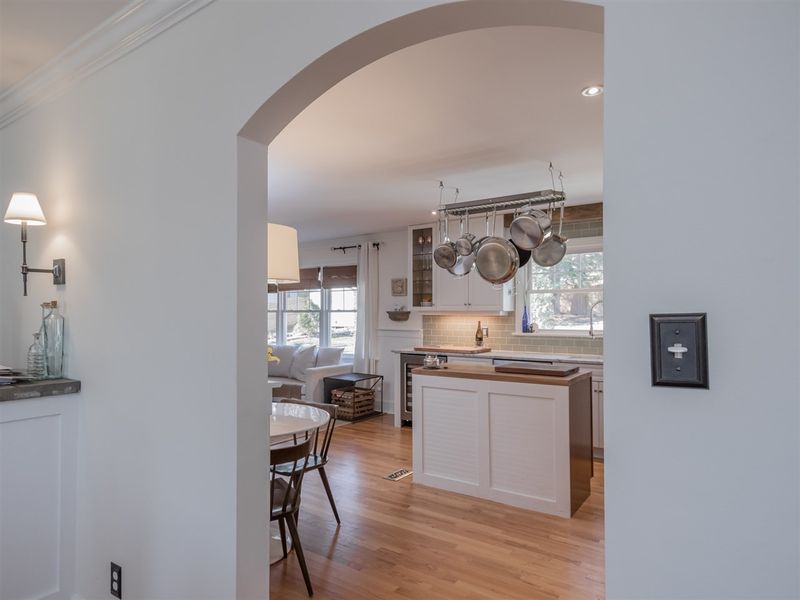 3611 Corbin St, Raleigh, NC 27612
